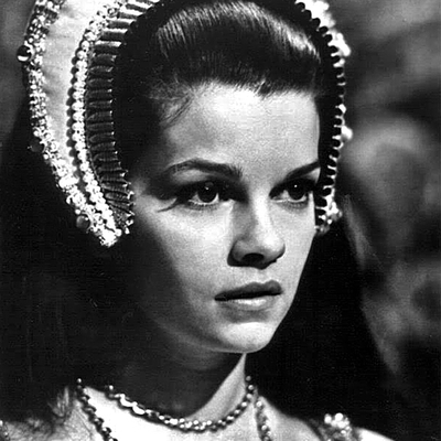 Geneviève Bujold Autograph Profile