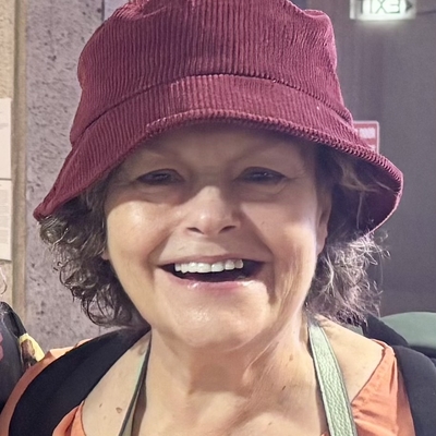 Geneviève Lemon Autograph Profile
