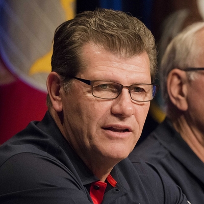 Geno Auriemma Autograph Profile