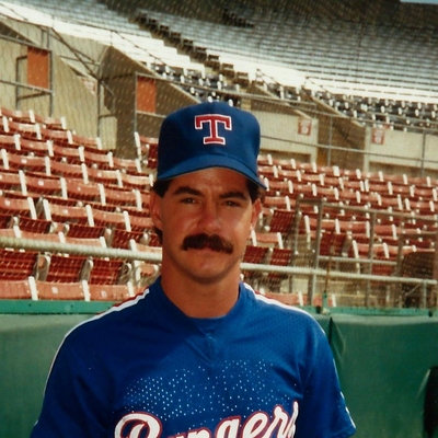 Geno Petralli Autograph Profile