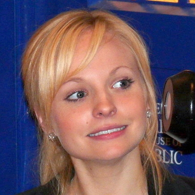 Georgia Tennant Autograph Profile