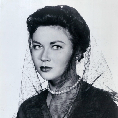 Gia Scala Autograph Profile