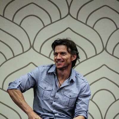 Gideon Emery Autograph Profile
