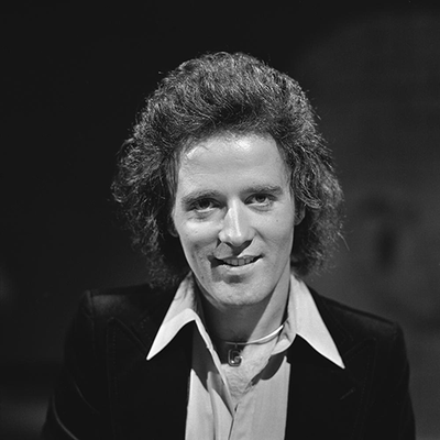 Gilbert O'Sullivan Autograph Profile