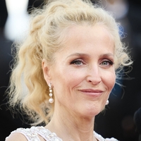 Gillian Anderson