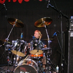 Gina Schock