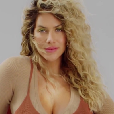 Giovanna Ewbank Autograph Profile