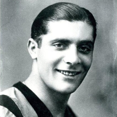 Giuseppe Meazza Autograph Profile