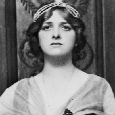 Gladys Cooper Autograph Profile