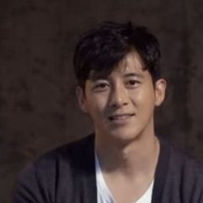Go Soo Autograph Profile