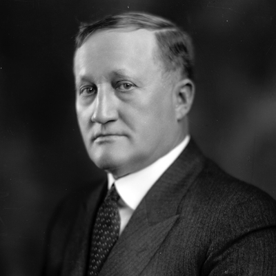 Gordon Lee Autograph Profile