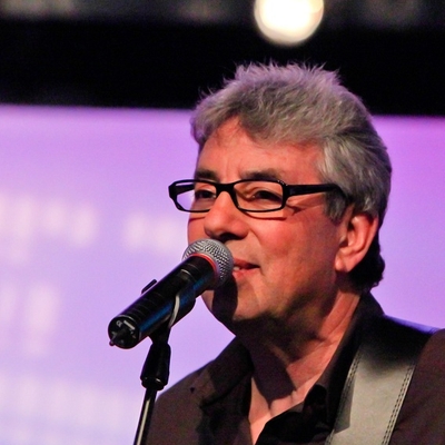Graham Gouldman Autograph Profile