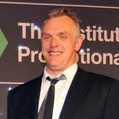 Greg Davies Autograph Profile