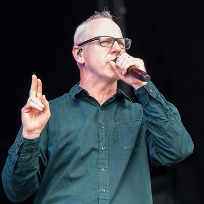 Greg Graffin Autograph Profile