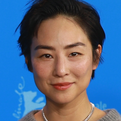 Greta Lee Autograph Profile
