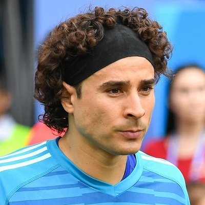 Guillermo Ochoa Autograph Profile