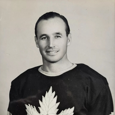 Gus Marker Autograph Profile
