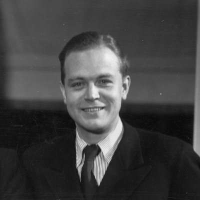 Gustav Fröhlich Autograph Profile