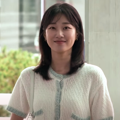 Ha Yoon-kyung Autograph Profile