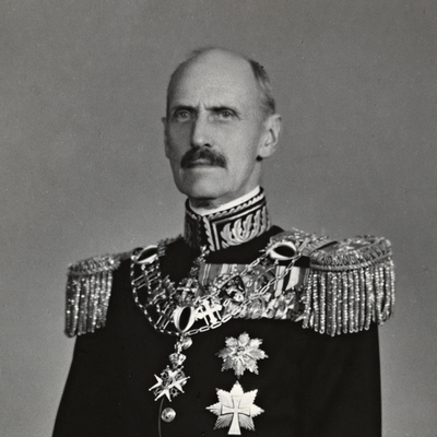 Haakon VII of Norway Autograph Profile