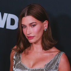 Hailey Bieber