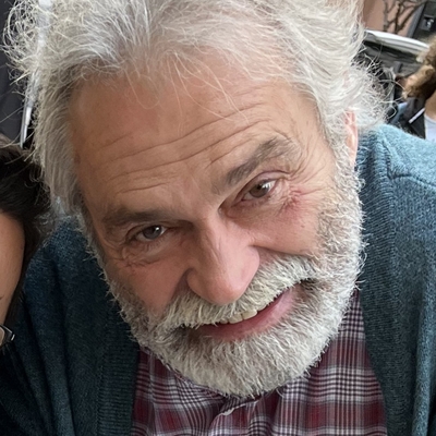 Haluk Bilginer Autograph Profile