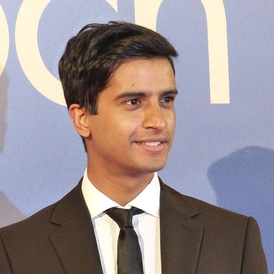 Hamza Jeetooa Autograph Profile