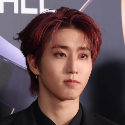 Han Jisung Autograph Profile