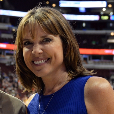Hannah Storm Autograph Profile