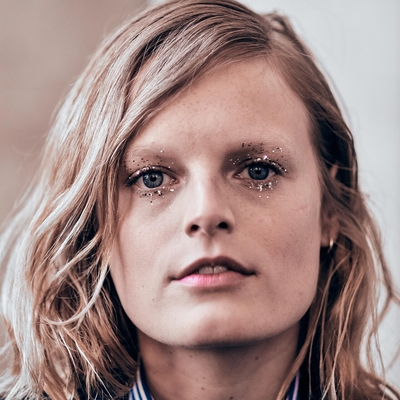 Hanne Gaby Odiele Autograph Profile