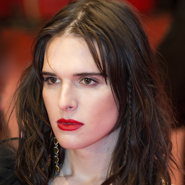 Hari Nef