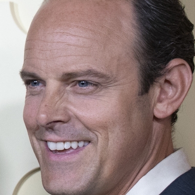 Harry Hadden-Paton Autograph Profile