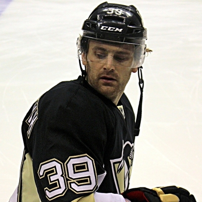 Harry Zolnierczyk Autograph Profile