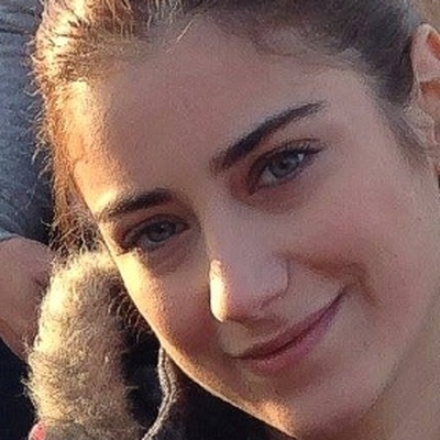 Hazal Kaya Autograph Profile