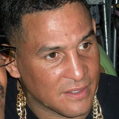 Héctor Camacho Autograph Profile