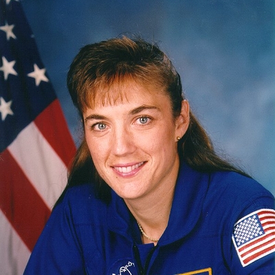 Heidemarie Stefanyshyn-Piper Autograph Profile