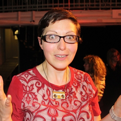Helen Arney Autograph Profile