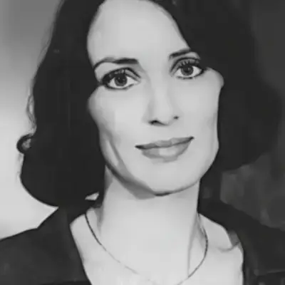 Helena Rojo Autograph Profile