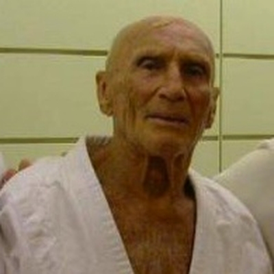 Hélio Gracie Autograph Profile
