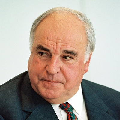 Helmut Kohl Autograph Profile