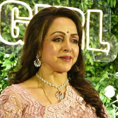 Hema Malini Autograph Profile