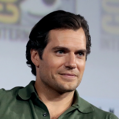 Henry Cavill Autograph Profile