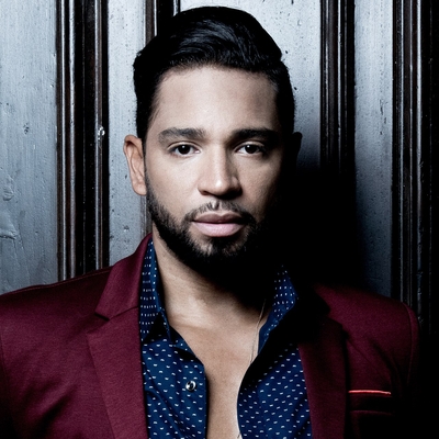 Henry Santos Autograph Profile