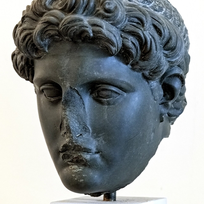 Hephaestion Autograph Profile