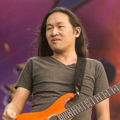 Herman Li Autograph Profile