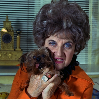 Hermione Gingold Autograph Profile