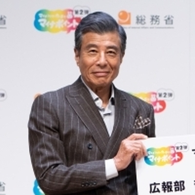 Hiroshi Tachi Autograph Profile