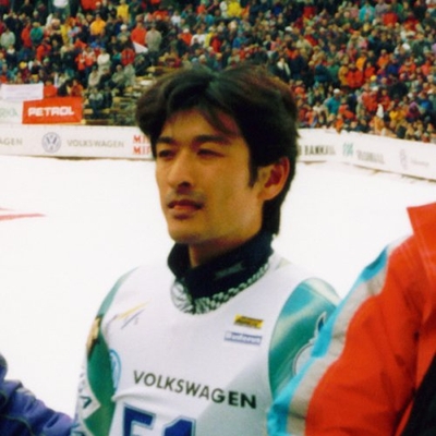 Hiroya Saito Autograph Profile