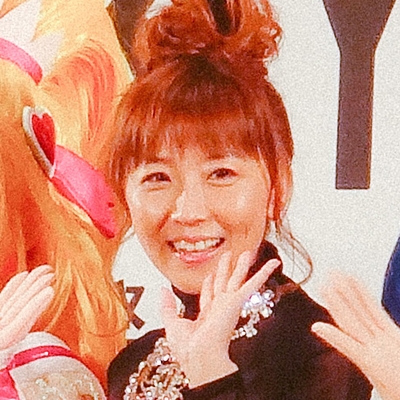 Hitomi Nabatame Autograph Profile
