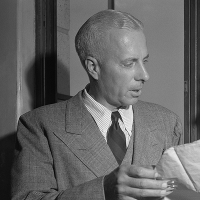 Howard Hawks Autograph Profile